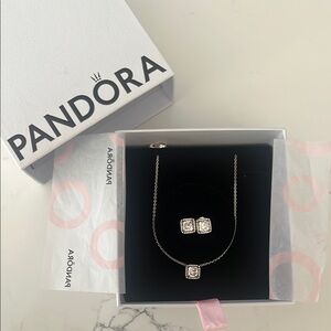 Pandora Silver Set